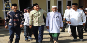 Bupati Parosil Hadiri Pengajian Akbar dan Istighosah Sambut Tahun Baru Islam 1 Muharram 1448 Hijriah di Gedung Surian