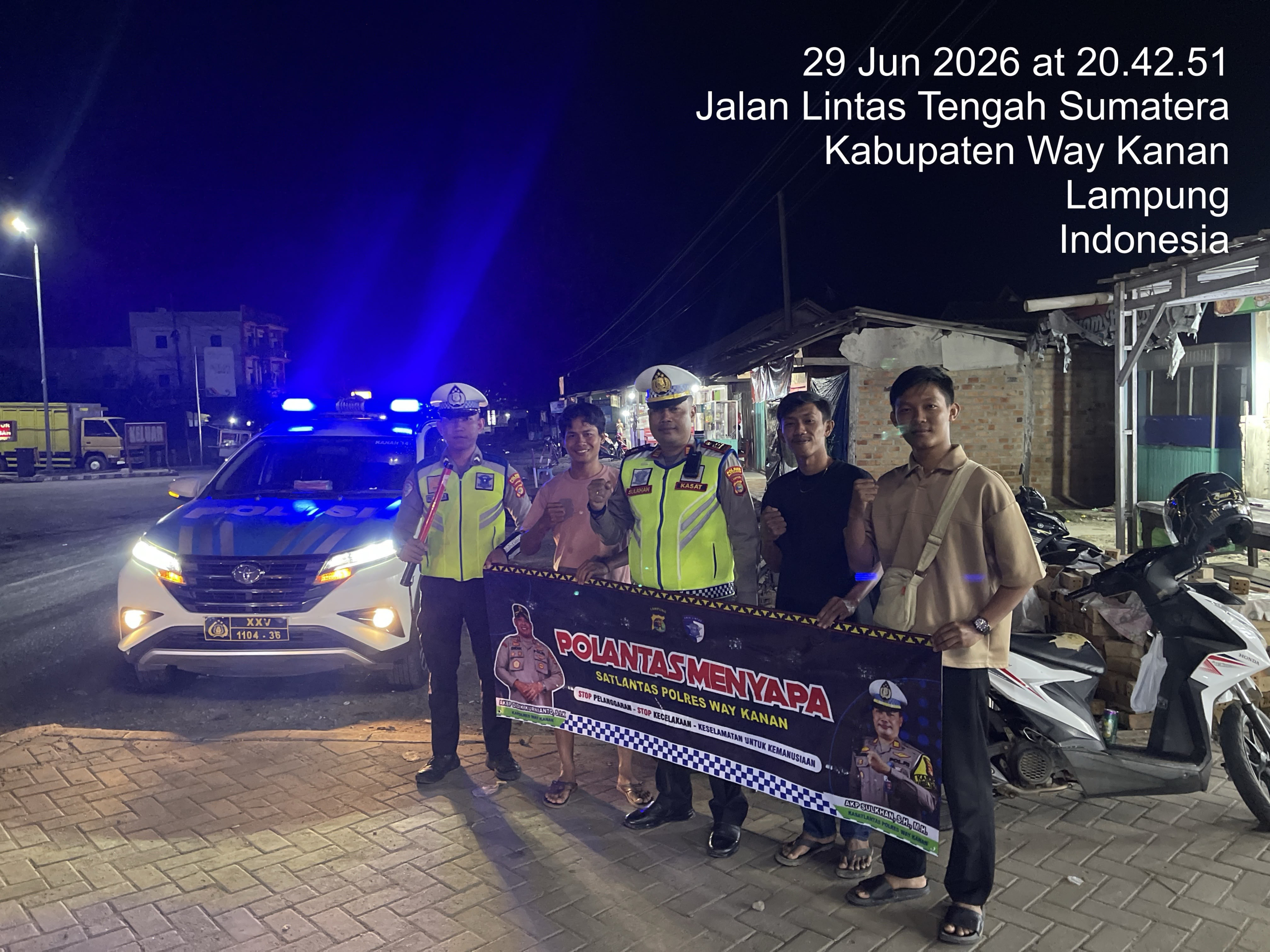 Patroli Malam Kasatlantas Polres Way Kanan, Arus Lalin Jalinteng Alang-Alang Ramai Lancar