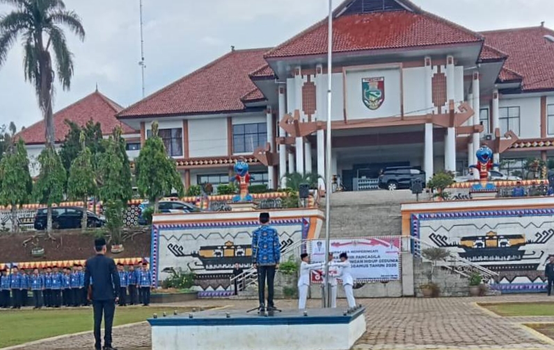 WABUP AGUS SURANTO PIMPIN UPACARA HARI LAHIR PANCASILA DAN HARI LINGKUNGAN HIDUP SEDUNIA 2026