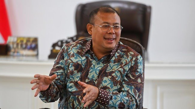 Rupiah Tembus Rp18.000, DPR Desak Pemerintah dan BI Intervensi