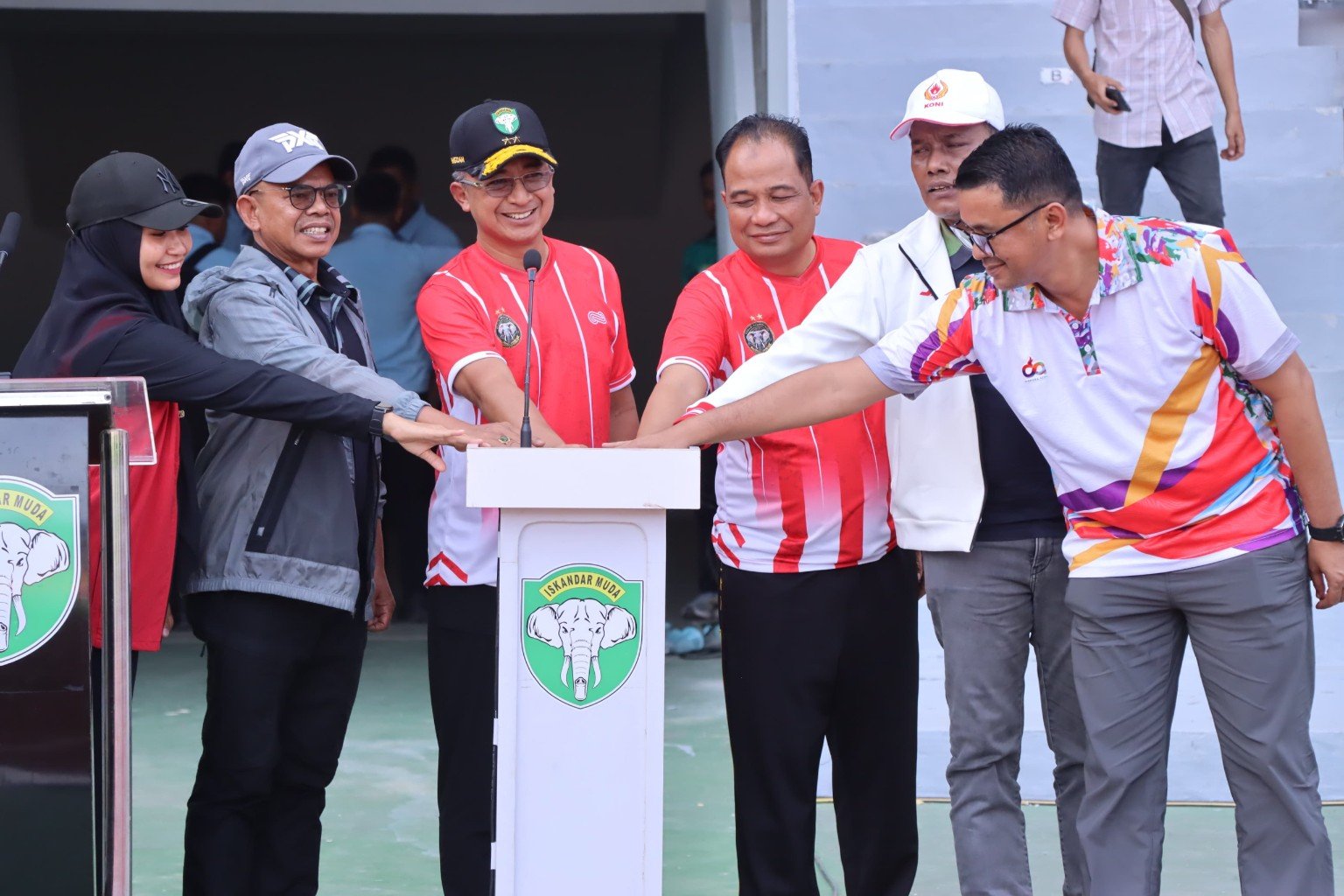 Kapolda Aceh Hadiri Pembukaan Turnamen Sepak Bola Pangdam IM Cup U-43 Se-Aceh 2026, Perkuat Sinergi TNI-Polri dan Kebersamaan Masyarakat