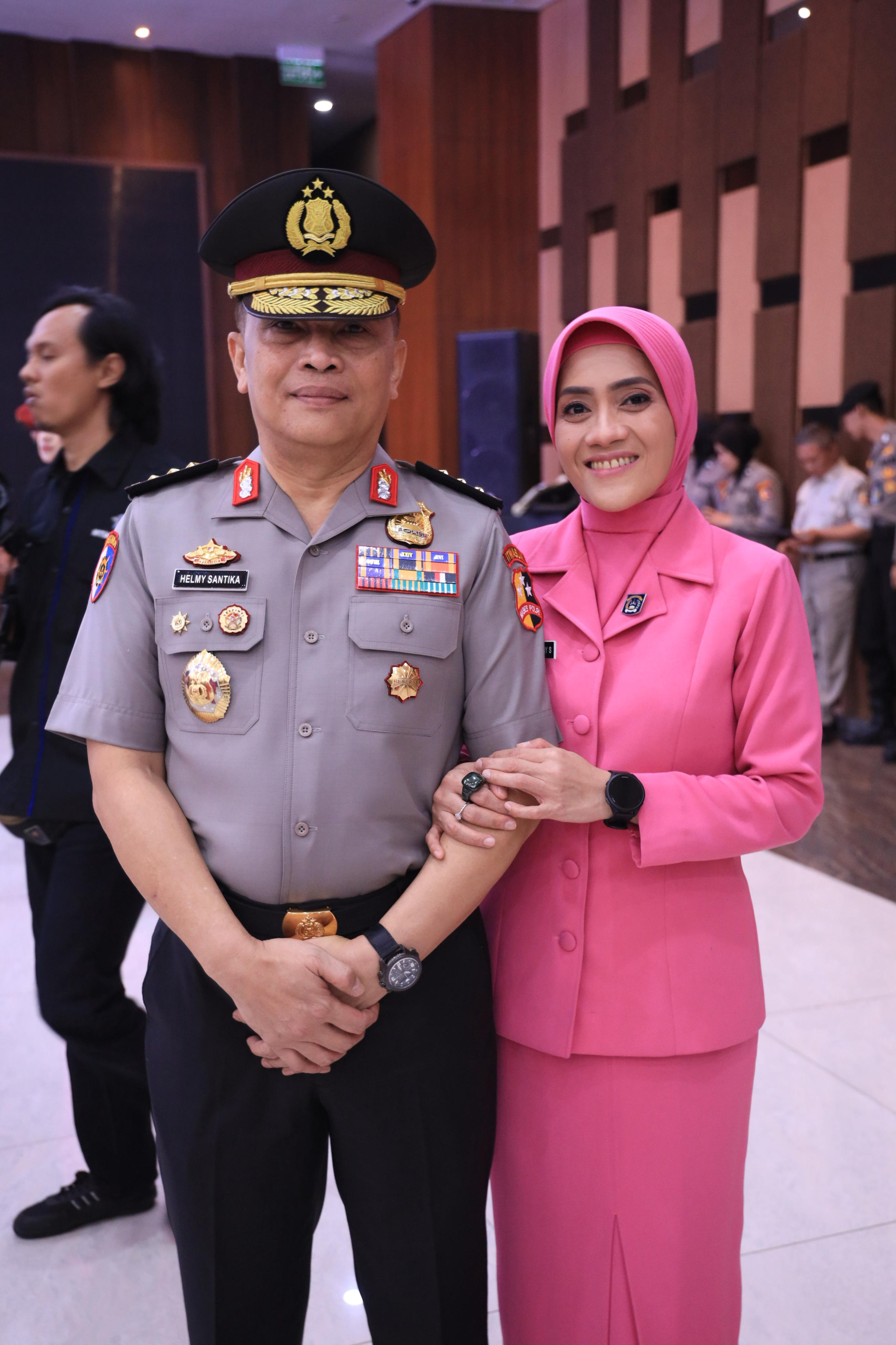 Dari Ryan Jombang hingga Fredy Pratama: Jejak Panjang Helmy Santika Berujung Bintang Tiga Komjen Pol