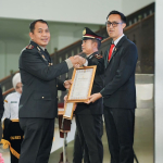 Baru Satu Bulan Menjabat Kasat Reskrim Pesibar, Iptu Meidy Hariyanto, S.H., M.H. Torehkan Prestasi Gemilang Ungkap Berbagai Kasus: Terima Penghargaan di HUT Bhayangkara ke-80