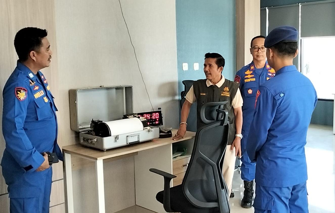 Polairud Polres Lampung Selatan Pantau Aktivitas Gunung Anak Krakatau, Warga Diimbau Tak Percaya Hoaks