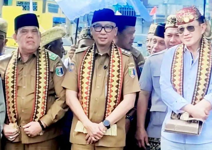 Turun Langsung ke Jabung, Gubernur Lampung Rahmat Mirzani Djausal Siap Bangun Pendidikan, Infrastruktur, dan Buka Lapangan Kerja