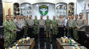 Perkuat Sinergitas TNI–Polri, Kapolda Aceh Jalin Silaturahmi Perdana dengan Pangdam IM
