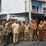 Pemko Langsa Tindak Lanjuti Aspirasi Pedagang, Wali Kota Tinjau Kondisi Bangunan Pasar