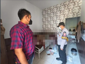 Respon Cepat Polisi 110, Polres Cirebon Kota Evakuasi Jenazah Perempuan di Rumah Kos Kesambi