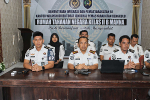 Ikuti Arahan Dirjenpas dan Perkenalan Irjen Kemenimipas, Rutan Kelas IIB Manna Perkuat Integritas dan Pelayanan