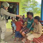 Patroli Humanis Kenyam: Satgas Ops Damai Cartenz Perkuat Kepercayaan Warga Melalui Dialog dan Pendekatan Persuasif