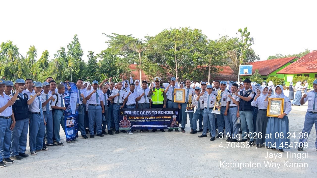Police Goes To School, Kasatlantas Polres Way Kanan AKP Sulkhan Tanamkan Kesadaran Hukum di SMAN 1 Kasui