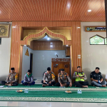 POLRES WAY KANAN GELAR BINROHTAL DI MASJID DARUL FATAH UNTUK BENTUK KARAKTER PERSONEL BERAKHLAK MULIA