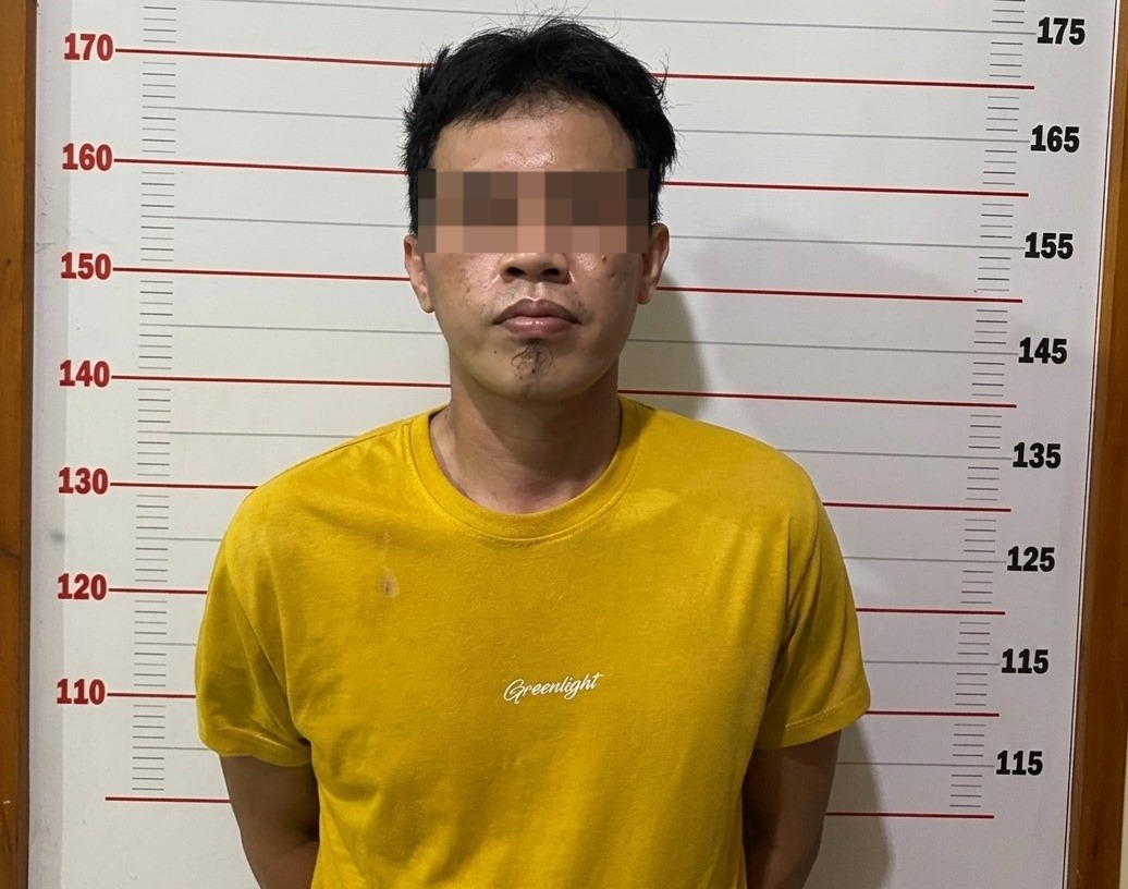 SEMPAT TODONGKAN PISAU KE REMAJA, PELAKU CURAS RP50 JUTA DI WAY TUBA DIRINGKUS POLISI