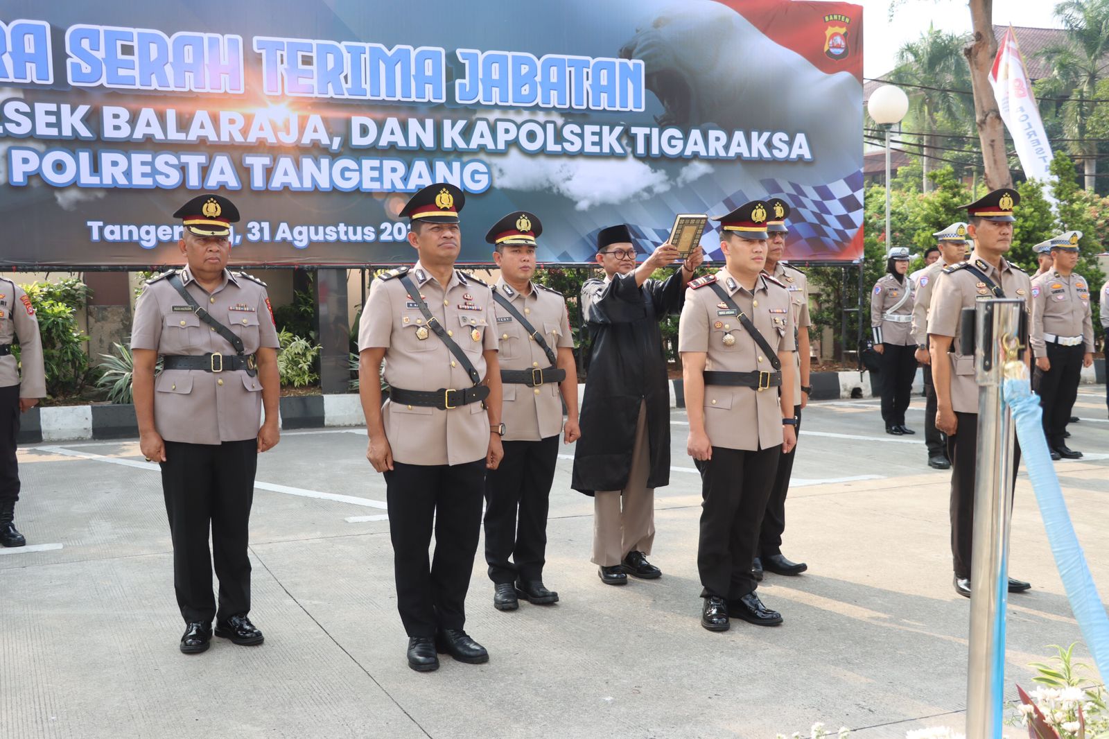 Kapolresta Tangerang Pimpin Sertijab Kabag SDM dan Dua Kapolsek