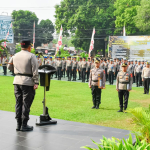 Polresta Cirebon Gelar Apel Jam Pimpinan Sekaligus Penyerahan Penghargaan Pelayanan Prima dan IKPA 2026