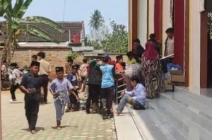 Jami Nurul Fallah Pekon Banyu Urip Konsisten Gelar Jum’at Berkah, Wujud Kepedulian untuk Masyarakat