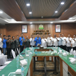 Terima Audiensi Senat Mahasiswa UIN Ar-Raniry, Plt Sekda Aceh Paparkan Progress Penanganan Pasca Bencana