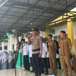 Kapolsek Mauk Jadi Pembina Upacara di SMKN 05 Tangerang