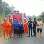 Kebakaran 1,5 Hektare Kebun Karet Talang Rimba Dipadamkan