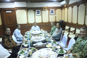 Wagub Aceh Dek Fadh Gelar Pertemuan Rutin Forkopimda, Bahas Situasi Terkini dan Kondisi Aceh ke Depan