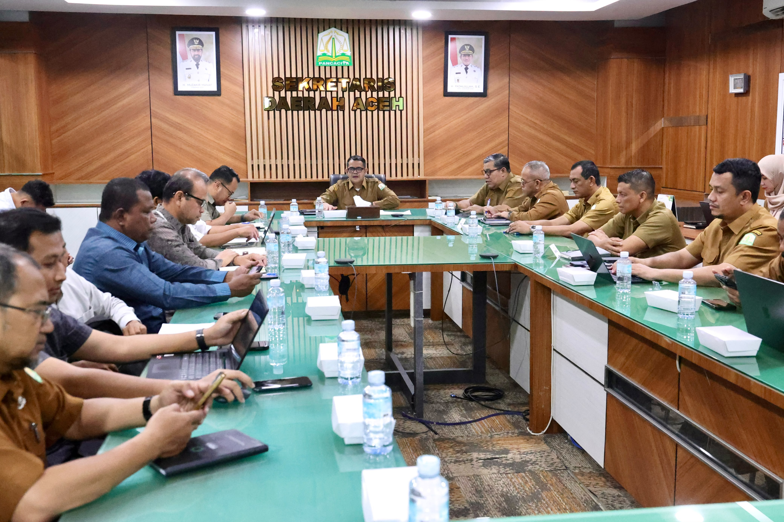 Plt Sekda Aceh Terima Audiensi Terkait Pengembangan KEK Arun