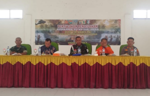 Tim Mabes TNI Beri Penyuluhan Karhutla di Sukoharjo Pringsewu, Warga Diajak Cegah Kebakaran Sejak Dini