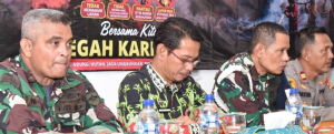 Tim Mabes TNI Edukasi Warga Pardasuka Cegah Karhutla
