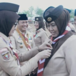 Wabup Pringsewu Umi Laila Terima Tanda Penghargaan atas Dedikasi Membina Gerakan Pramuka