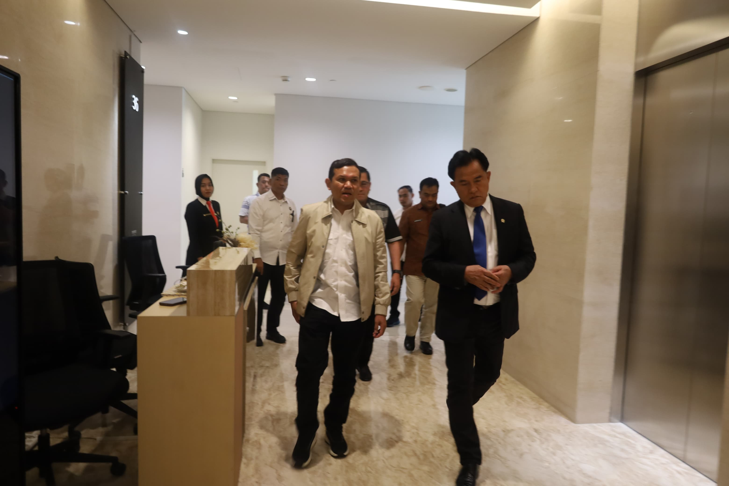 Dek Fadh Temui Yusril, Bahas Agenda Strategis Aceh