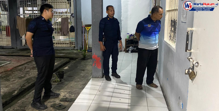 Pastikan Situasi Aman dan Kondusif, Karutan Manna Lakukan Kontrol Malam Blok Hunian 01.45 WIB Dini Hari
