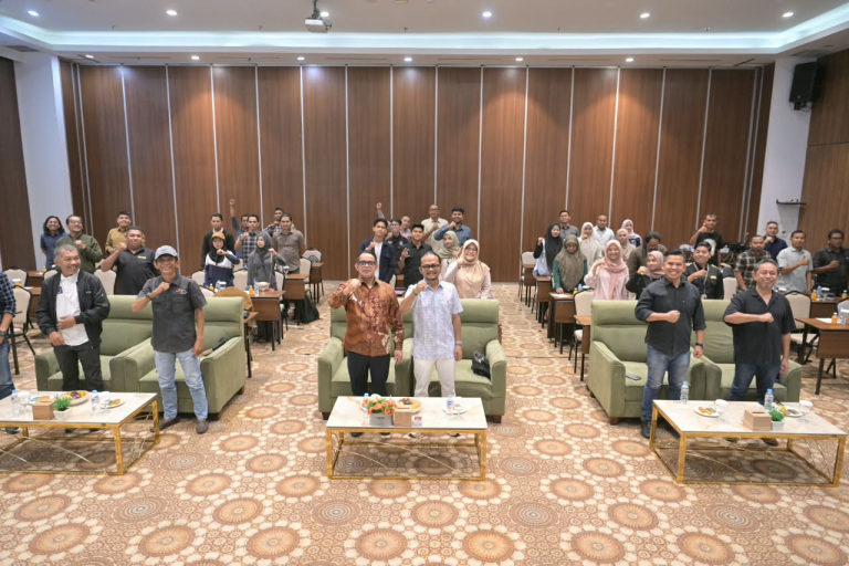 Plt Sekda Aceh Buka Pelatihan Kode Etik Jurnalistik AMSI
