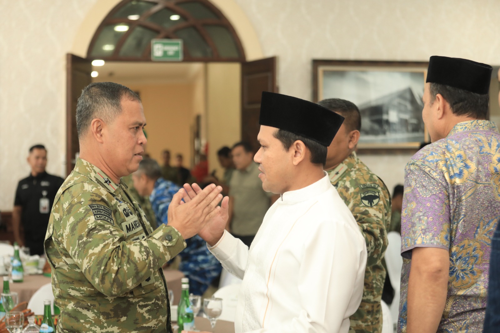 Wagub Aceh Dek Fadh Hadiri Maulid Nabi di Pidie